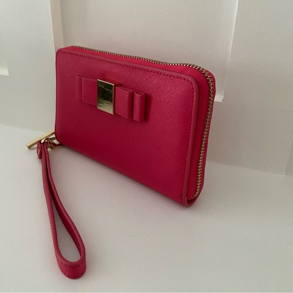 Danier Pink Leather Wristlet Wallet - Picture 2 of 10